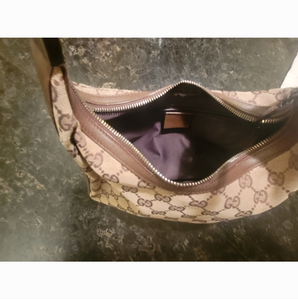 SALE!!!!!! 💯 Authentic Gucci vintage monogram shoulder bag - Picture 4 of 6